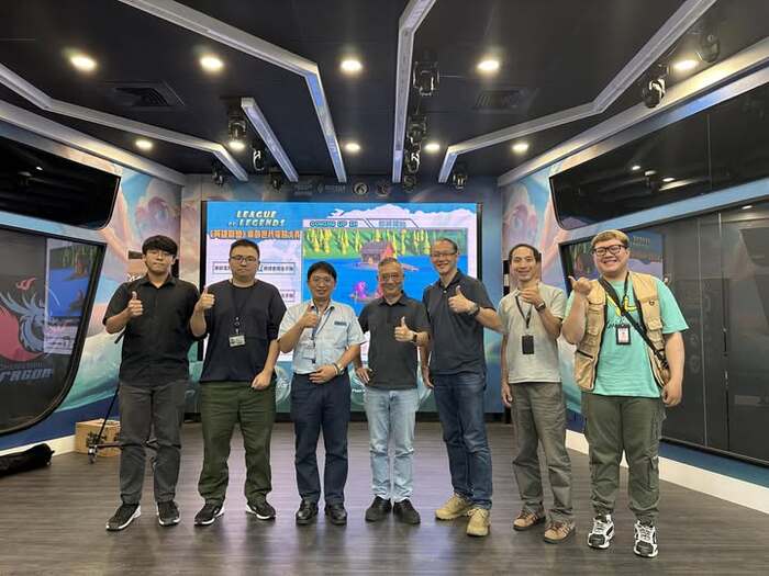 20250919 廠商NOVA吳協理率領主管，來參觀正修電競系，洽談學生實習、活動合作，為同學未來實習就業舖路圖片