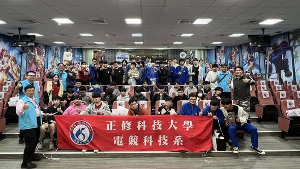 20260128 正修電競系協助立志中學辦理校外企業參訪,感謝Cougar團隊熱情接待與解說,下午來系上進行一場電競參訪與體驗圖片