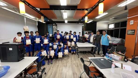 20260205 順利完成水冷研習-立志中學圖片